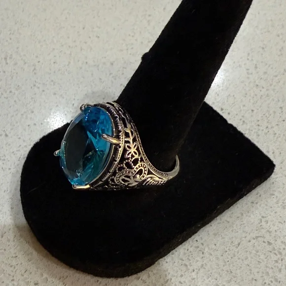 Synthetic Blue Stone Cocktail Ring - Picture 2 of 7